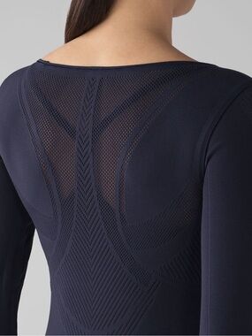 Lululemon Reveal Navy Long Sleeve Top